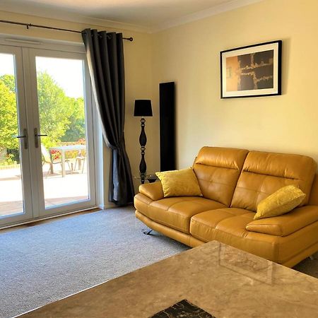 شقة Luxury Suntrap In Private Complex St Leonards هاستَنغ المظهر الخارجي الصورة